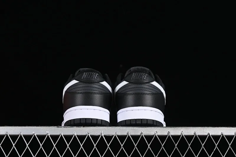 All categories Nk SB Dunk series Nk SB Dunk Low low-top sneakers Nk Dunk Low Retro pure black and white SB low-top sports and leisure sneakers DJ6188-002